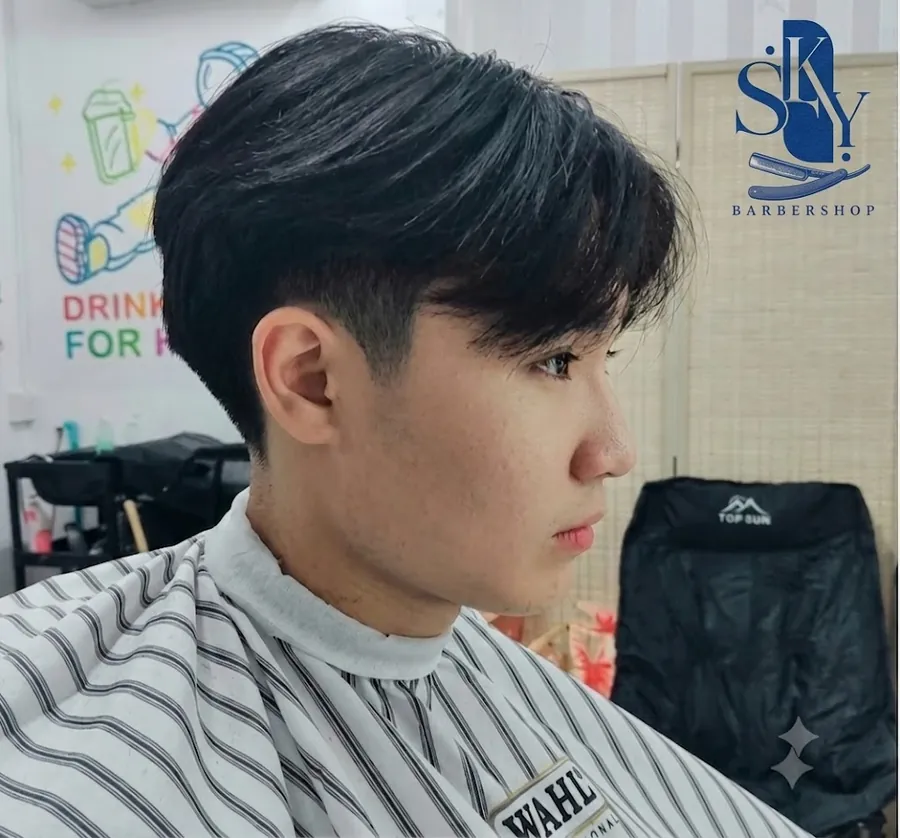 ทรงผมชายเกาหลีดัดวอลลุ่ม ตัดที่ SKY Barbershop ระยอง